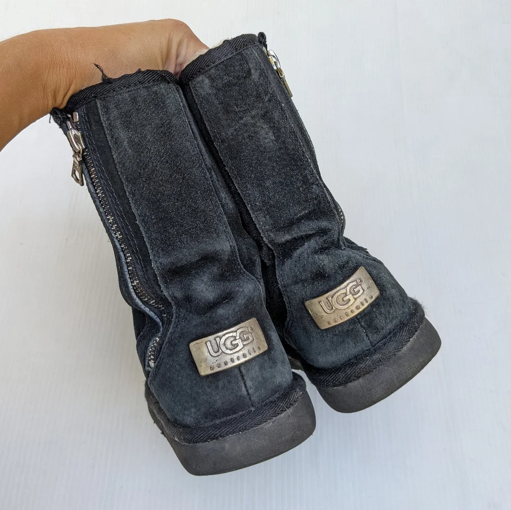 UGG Mayfaire 5116 cozy furry black suede side zip sheepskin snow boots